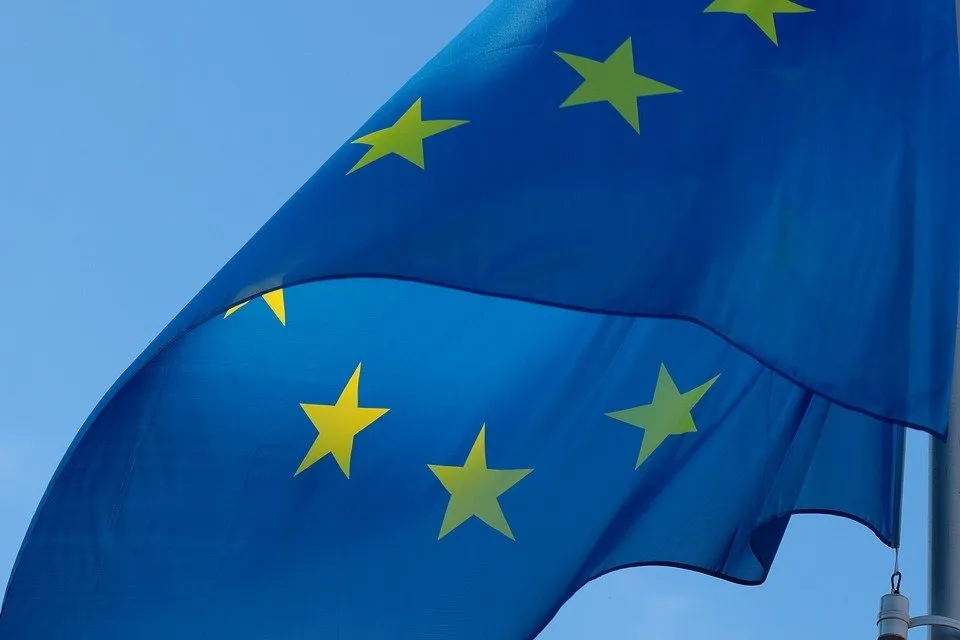 Bandiera Europa con fettucce