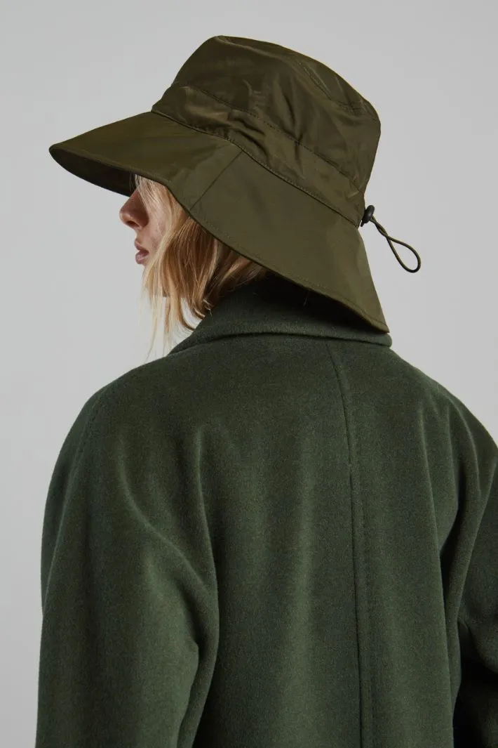 Cappello in tela tecnica