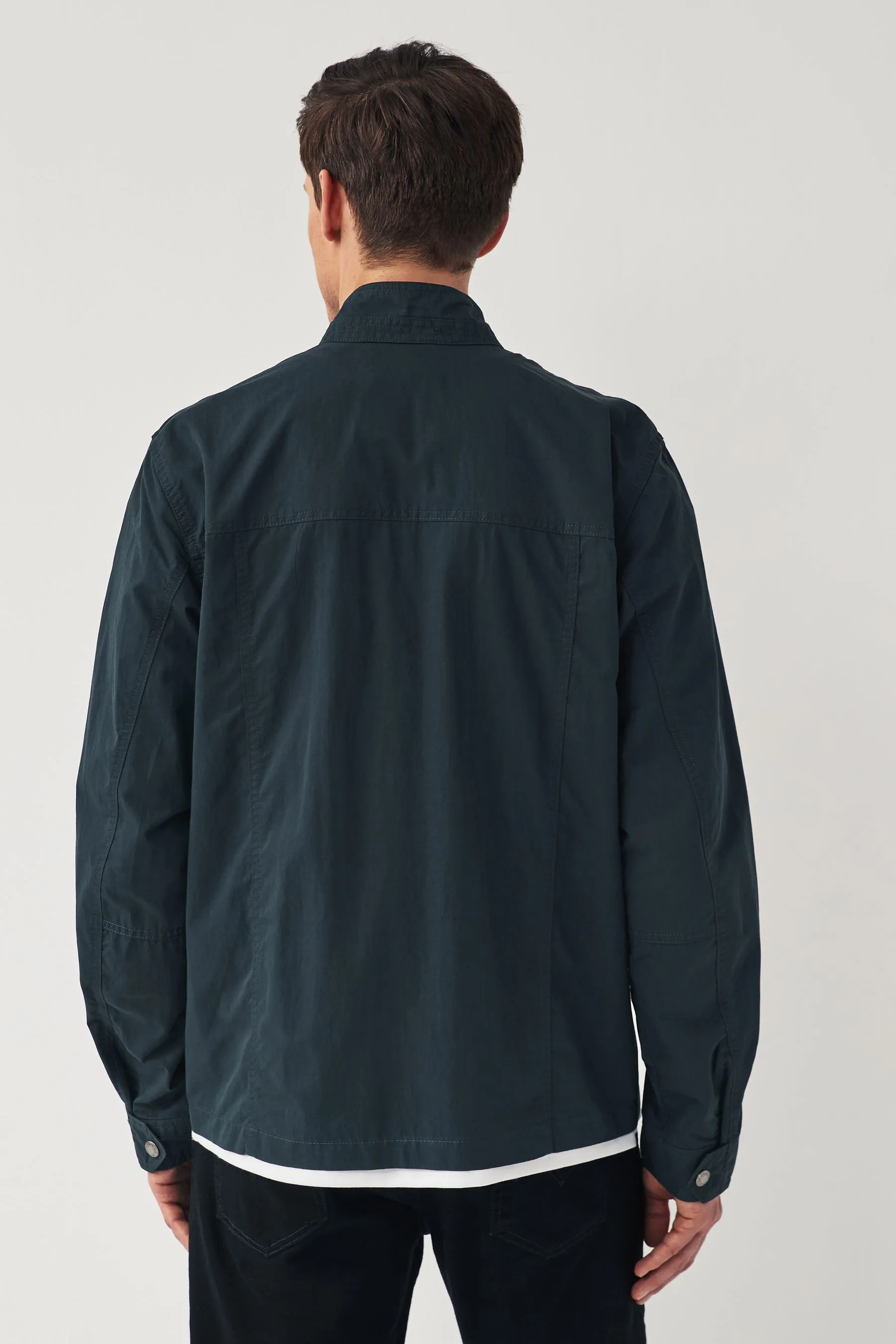 Impermeabile stile camicia multitasche