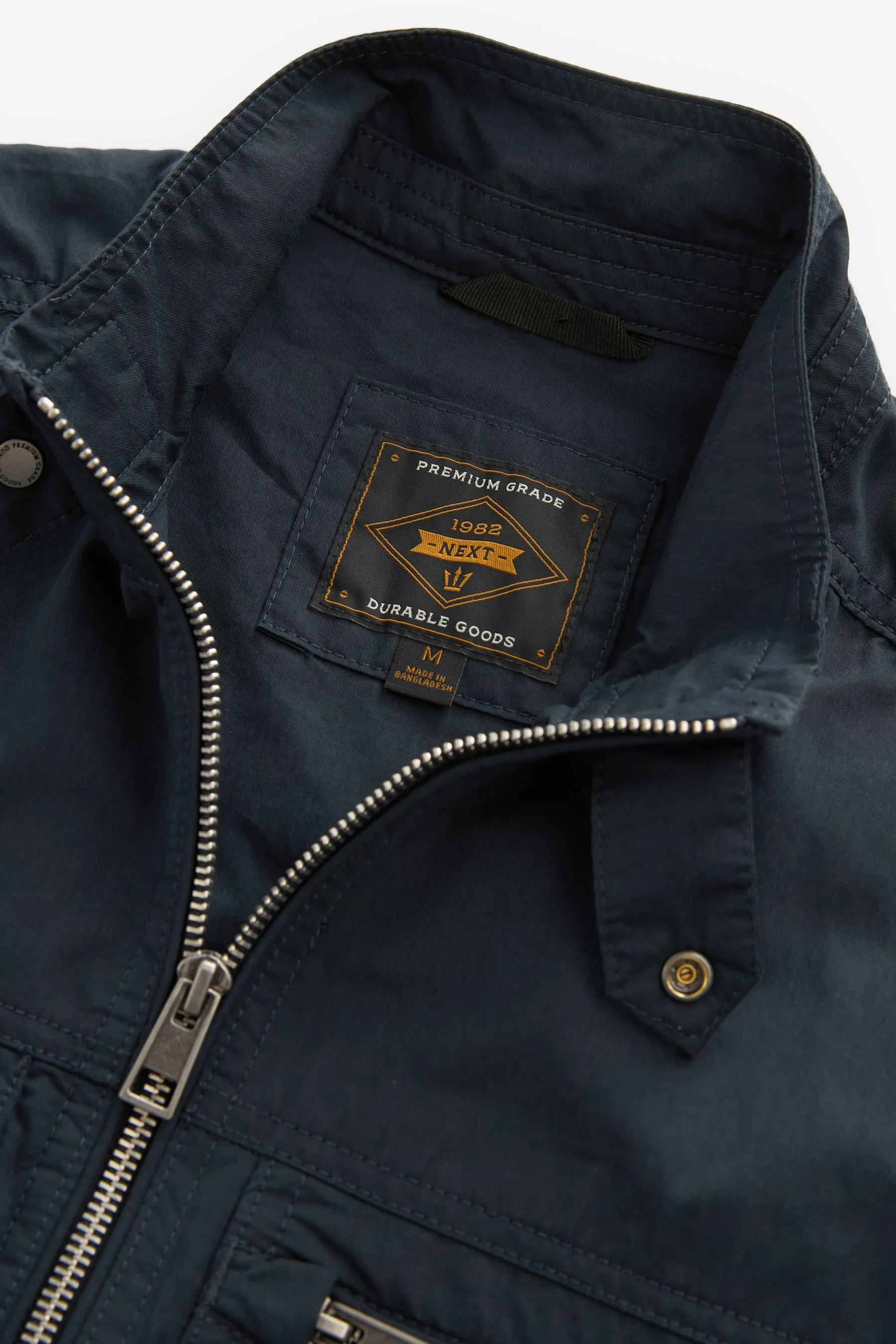 Impermeabile stile camicia multitasche