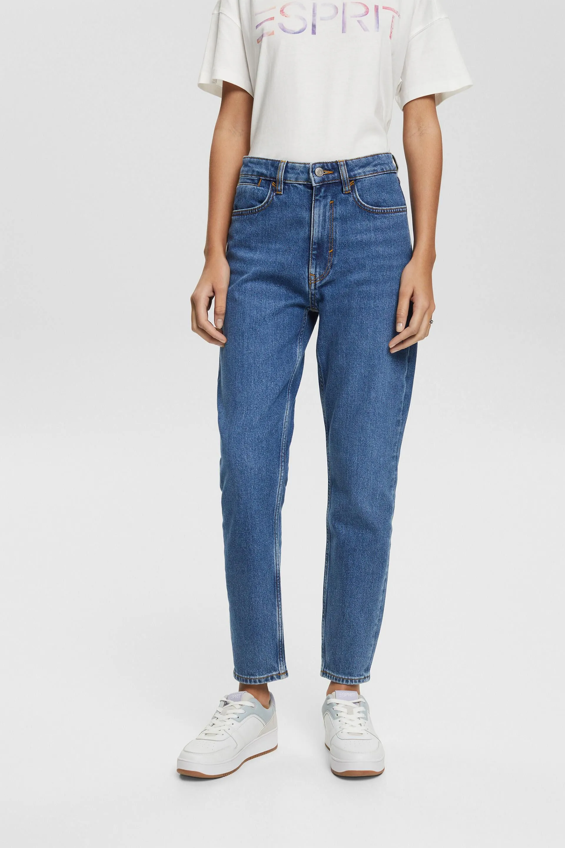 Jeans dritti a vita alta