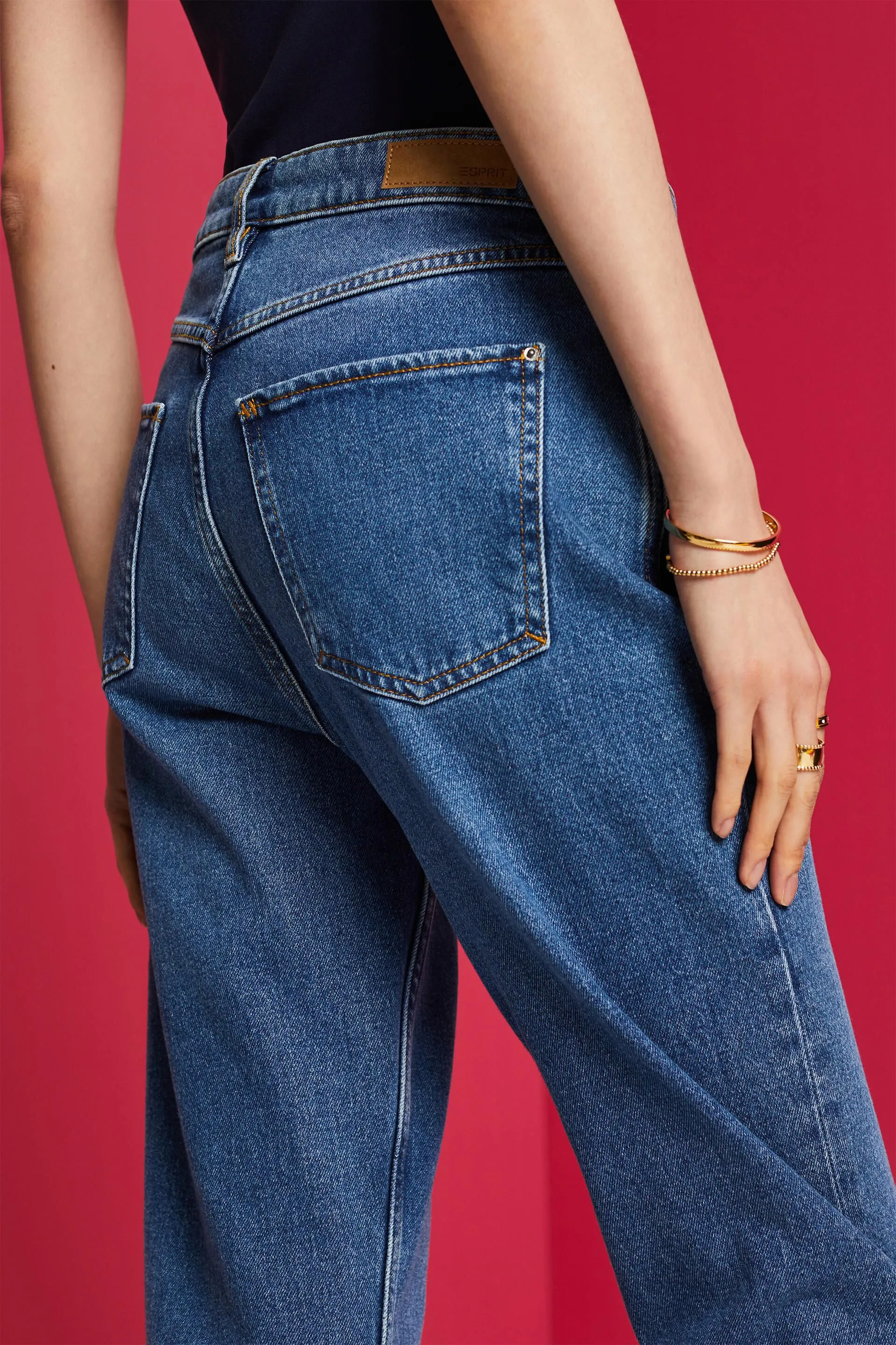 Jeans dritti a vita alta