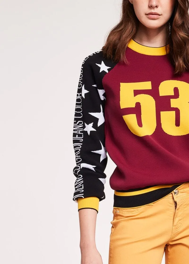 Maglia con maniche raglan