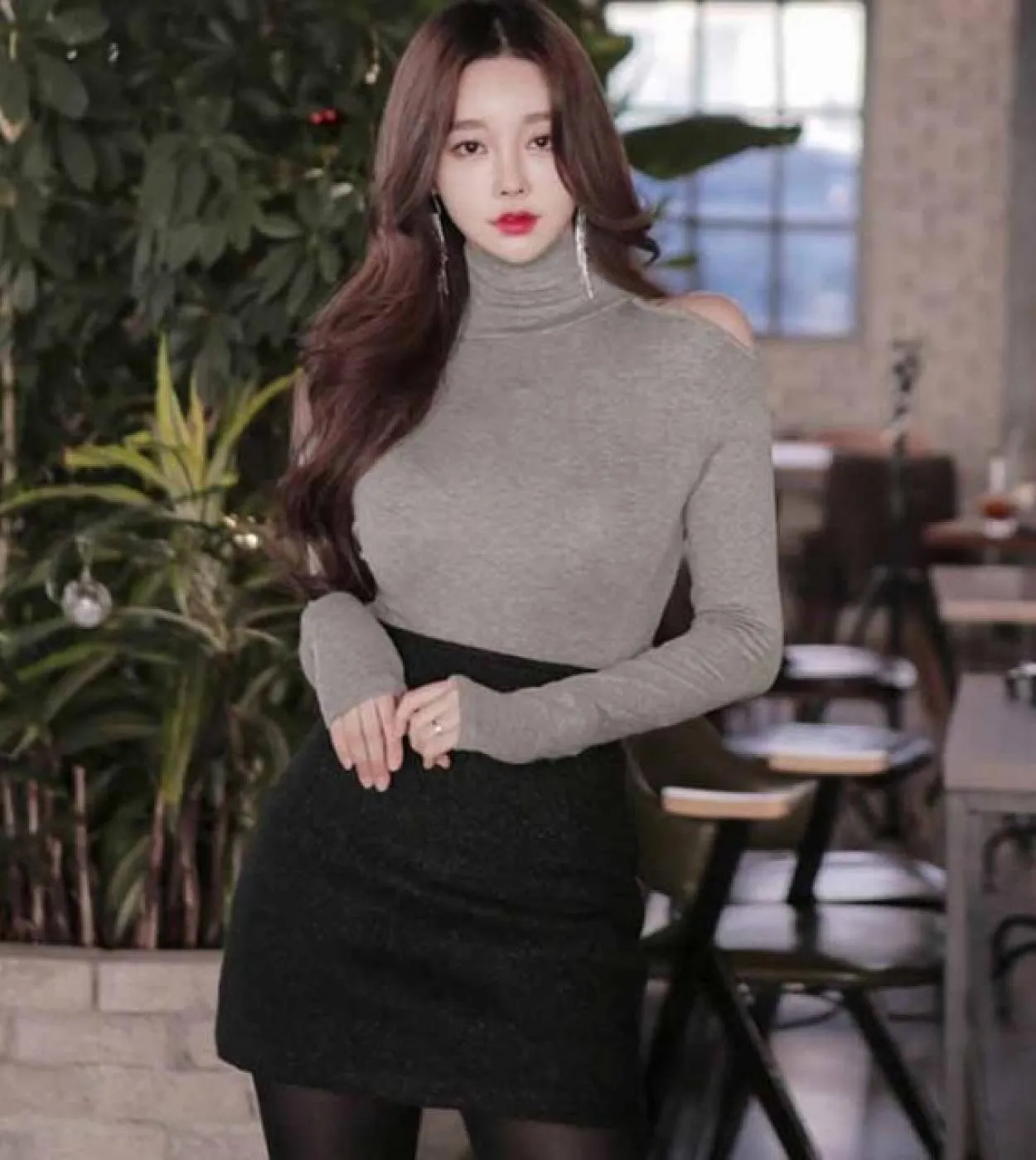 Maglietta bianca casual con spacco a spalle scoperte Maglietta autunno inverno New Fashion Dolcevita Slim Bottoming 12202shirt