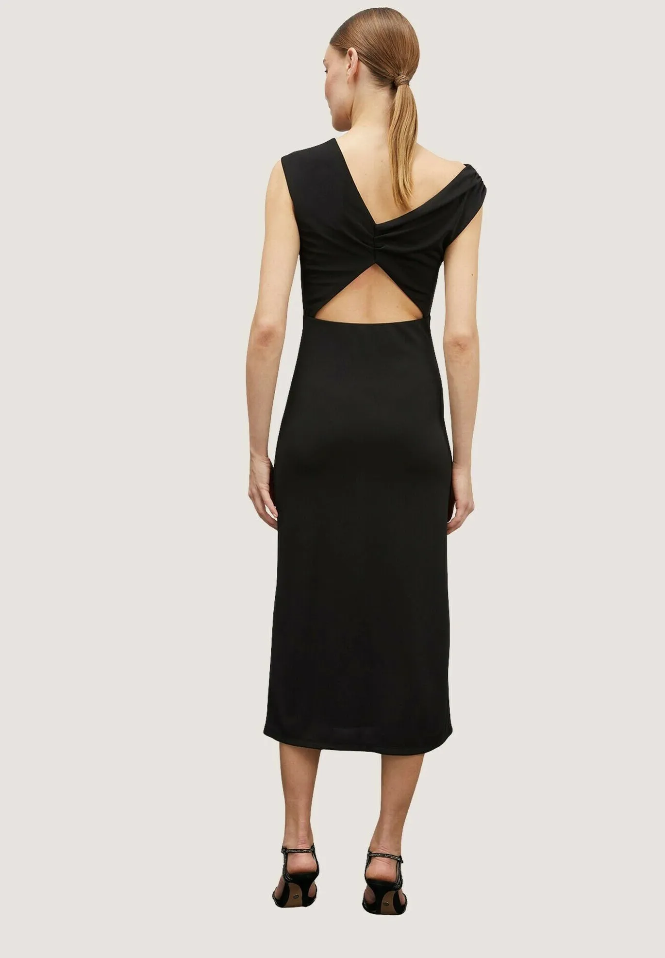 MIDI CON CUT-OUT POSTERIORE - Vestito di maglina