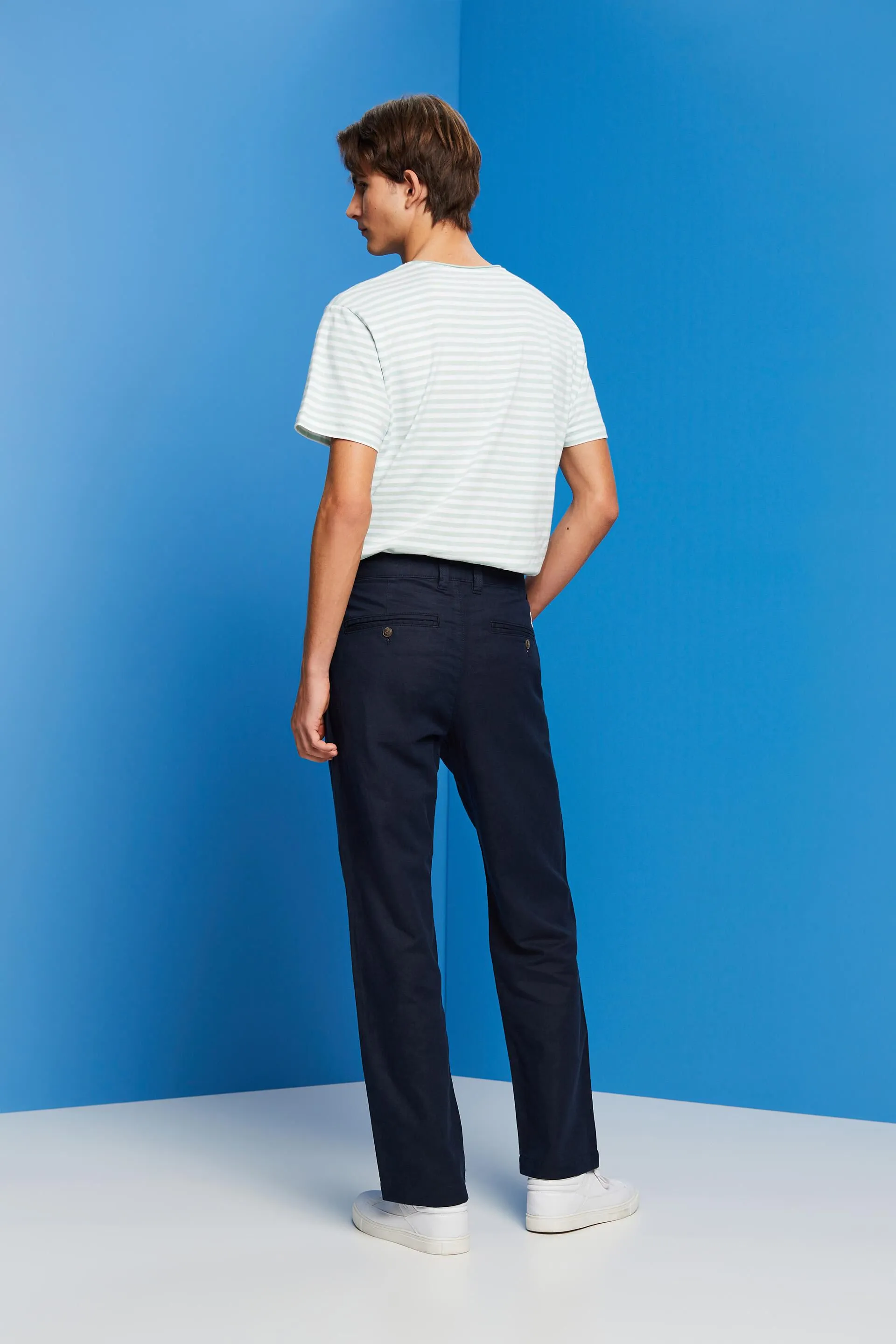 Pantaloni in misto cotone e lino