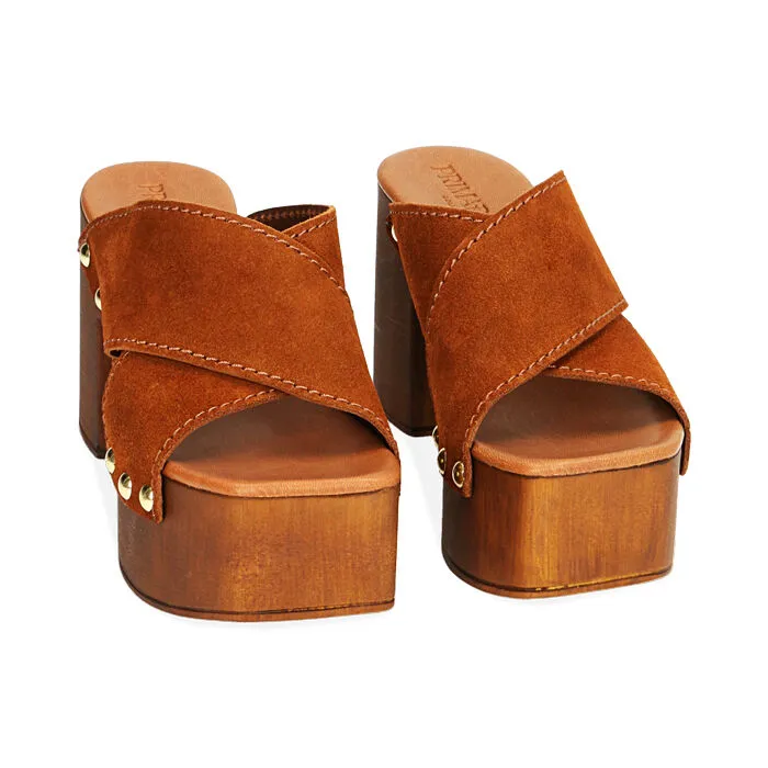 Sandali cognac in camoscio, tacco 9 cm