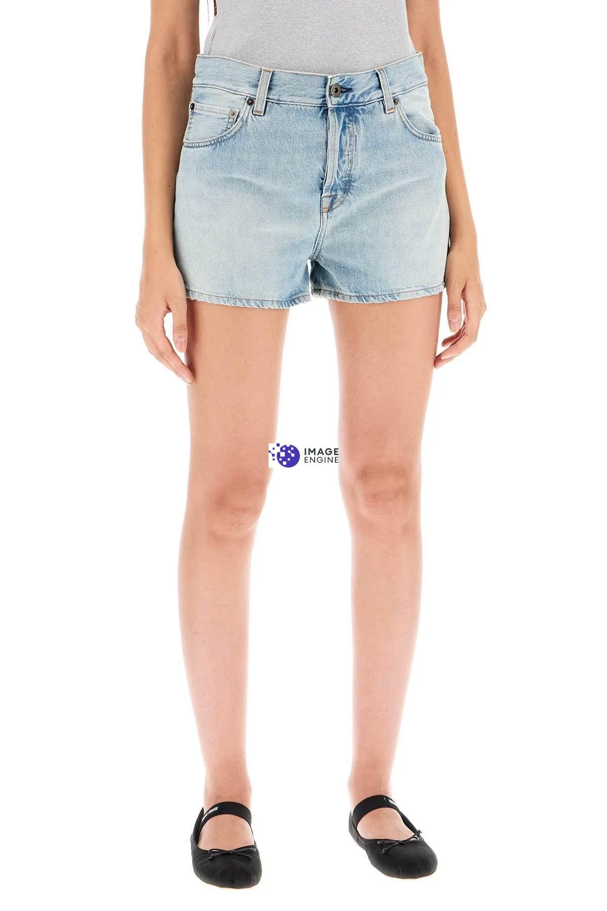 Shorts in denim