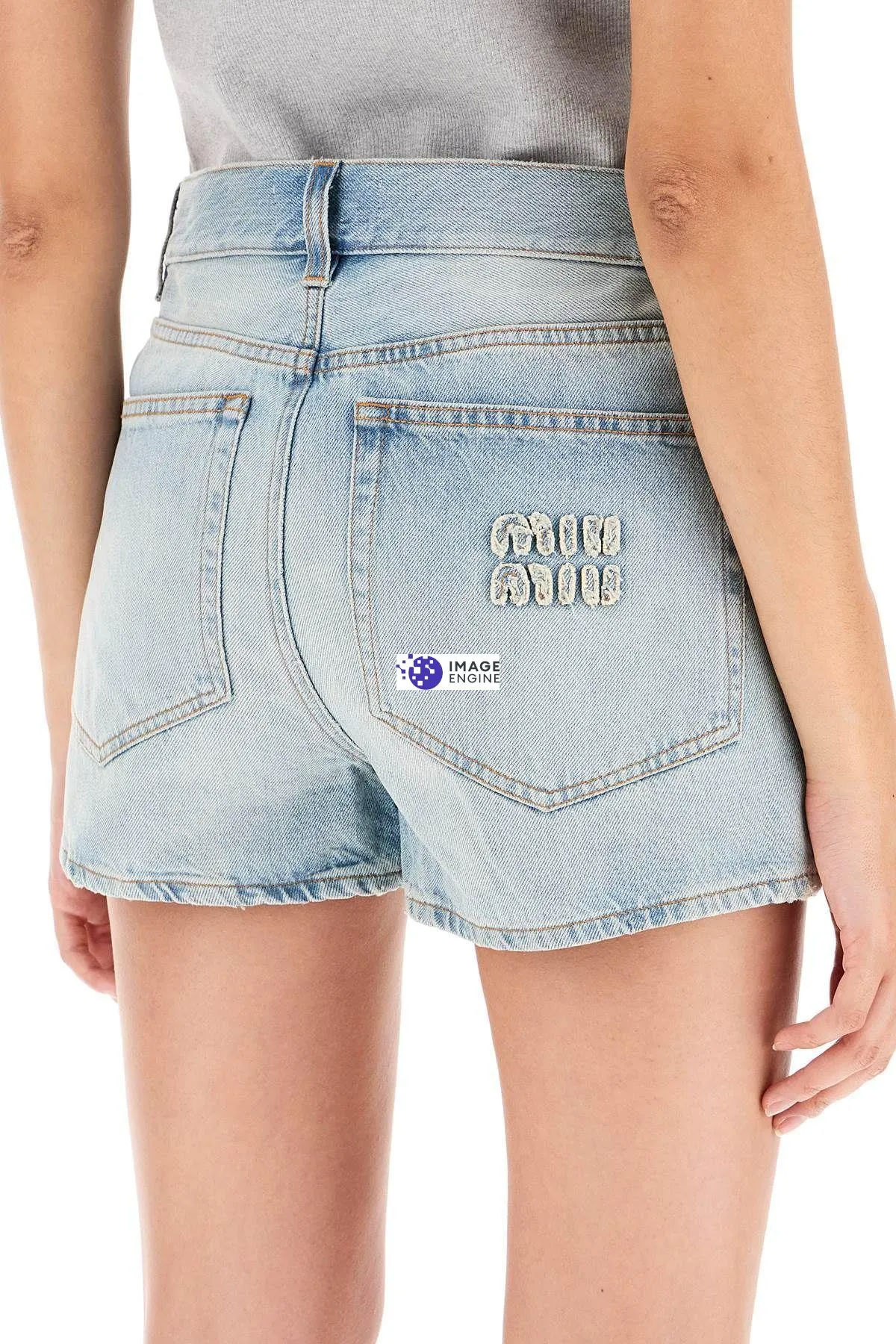 Shorts in denim