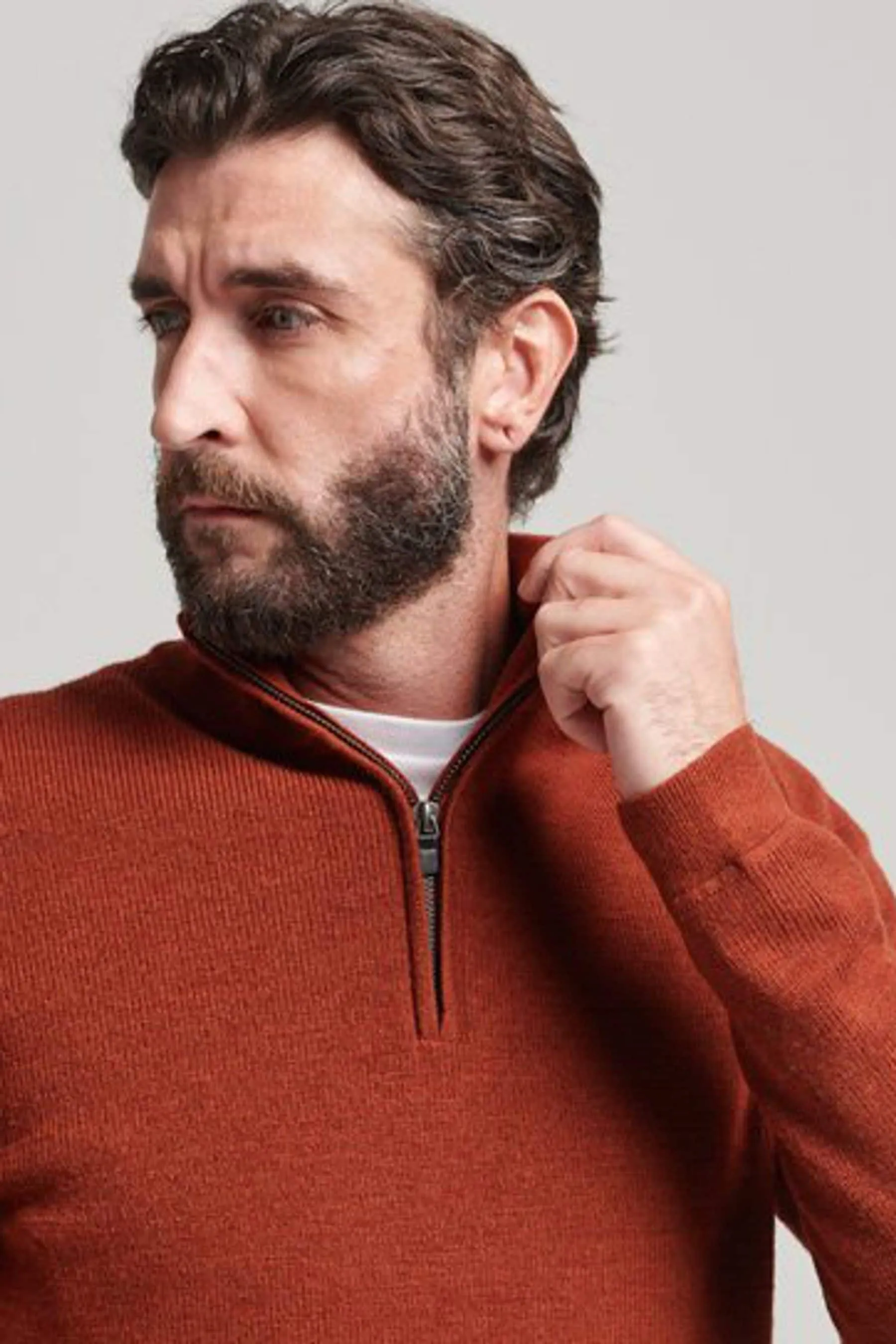 Superdry - Maglia in lana merino con zip corta