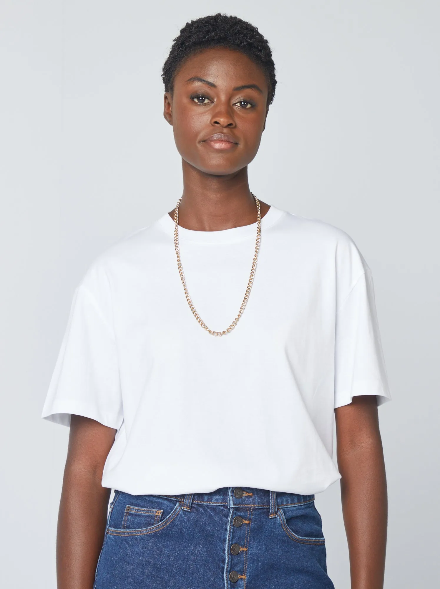 T-shirt oversize con scollo tondo - bianco
