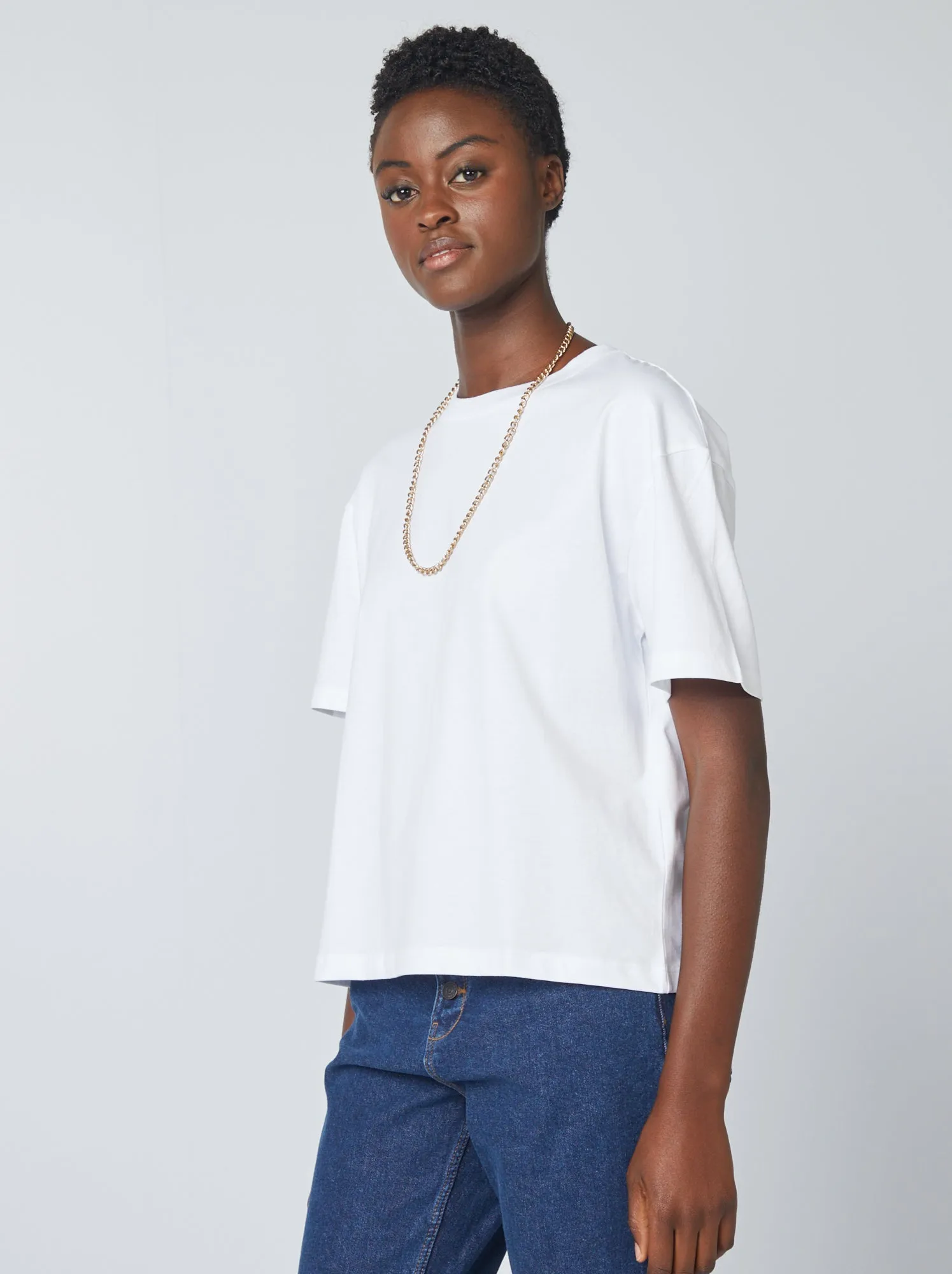 T-shirt oversize con scollo tondo - bianco
