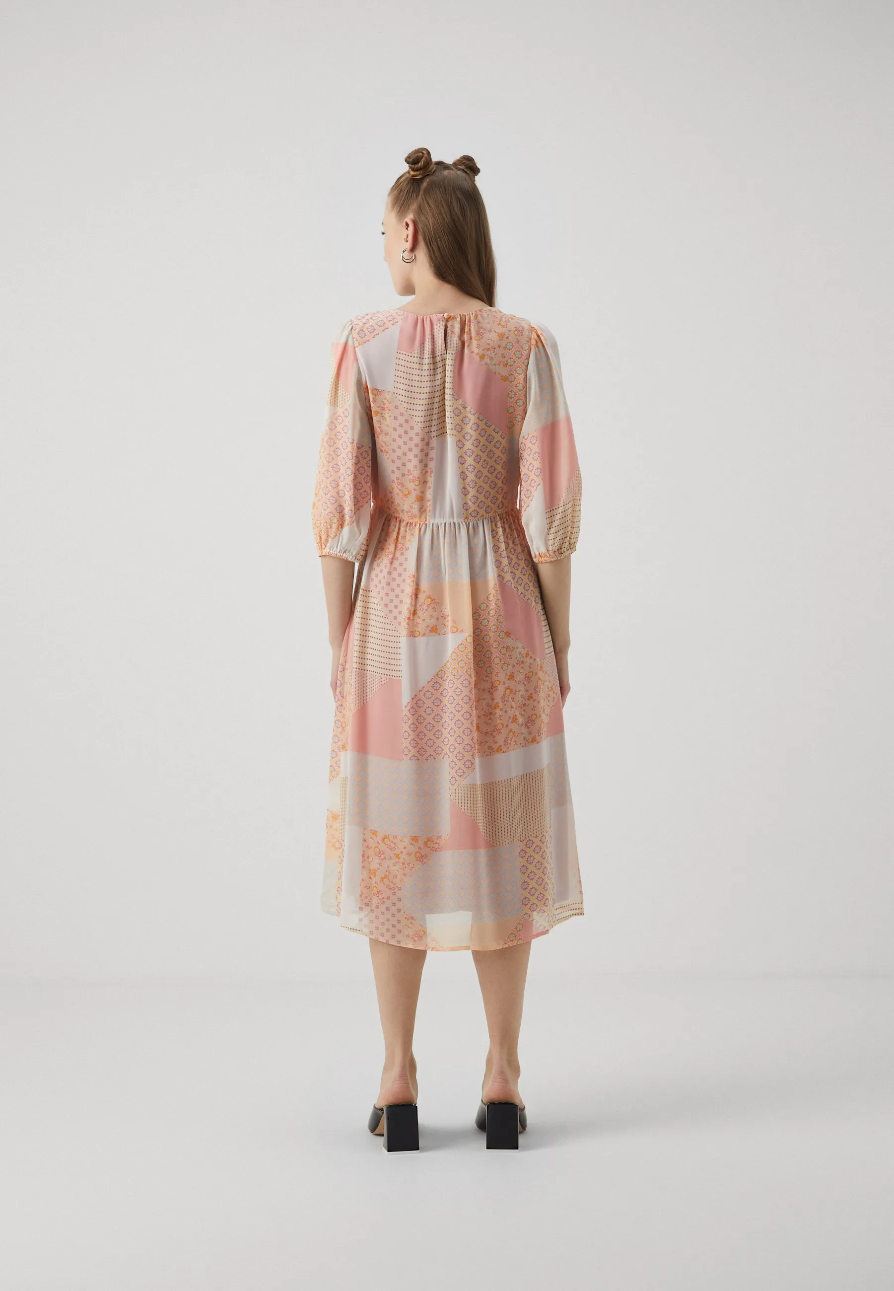 VIBINE O NECK 3/4 SLEEVES MIDI DRESS - Vestito estivo