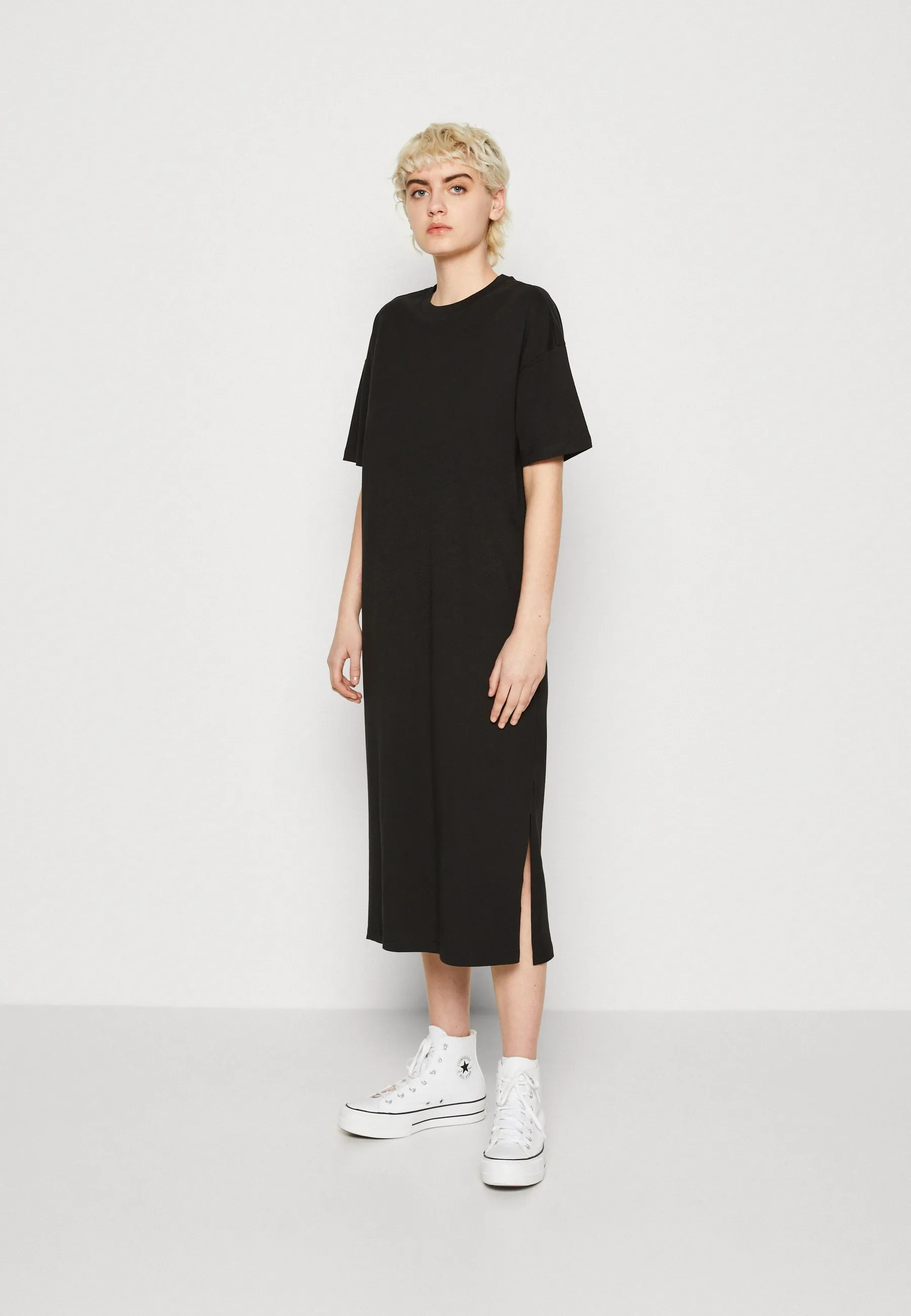 VMMOLLY SS CALF NOOS - Vestito estivo